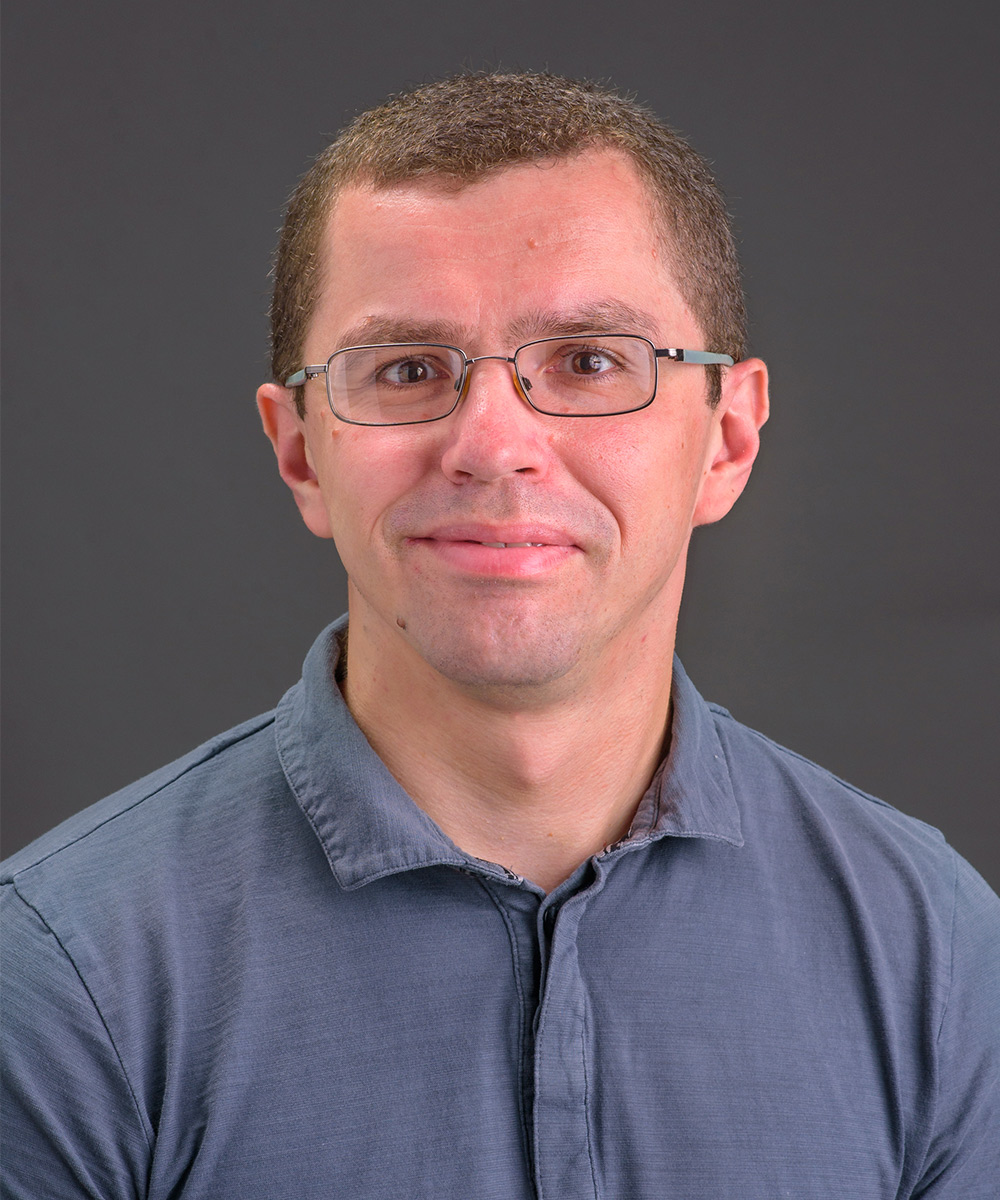 Photo of Yevgeniy Ruderman.