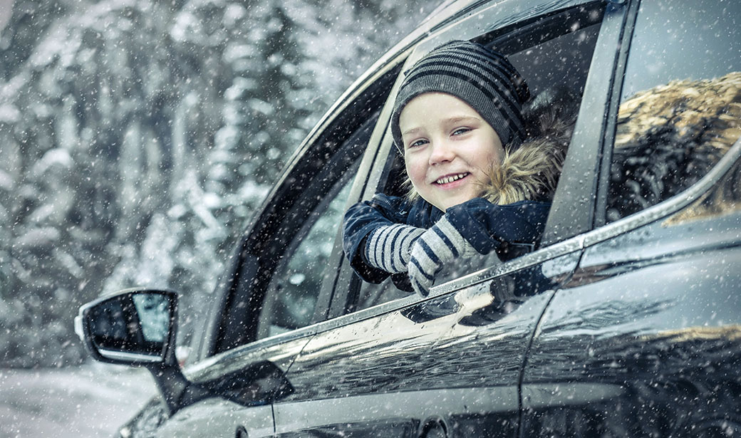 What to Pack in Your Car with Kids to Stay Safe on Winter