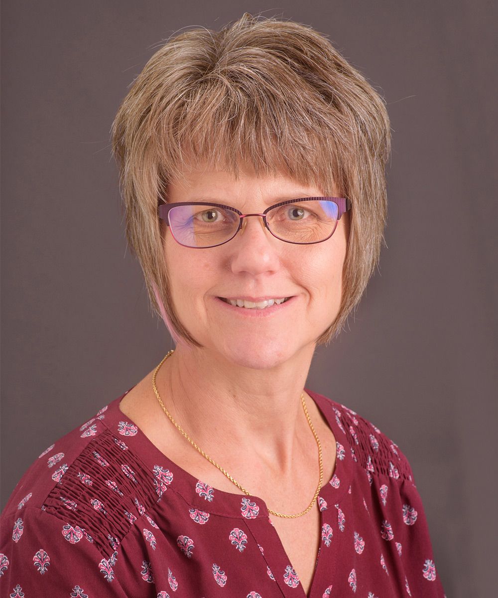 Photo of Lana Harlan.