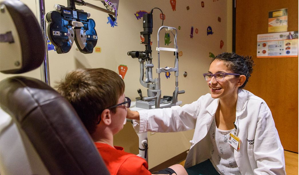 photo of Dr. Cohen and patient