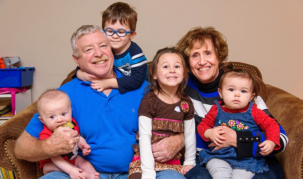 Steve and Suzy Lee with their grandchildren