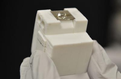 photo of sonoillumination device