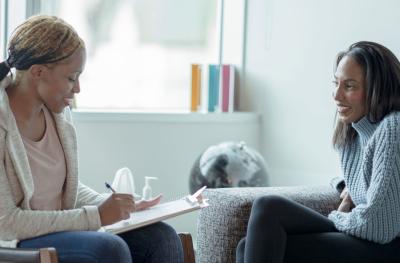 females theraphy session