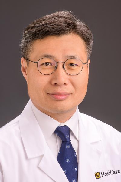 H. Mike Kim, MD headshot