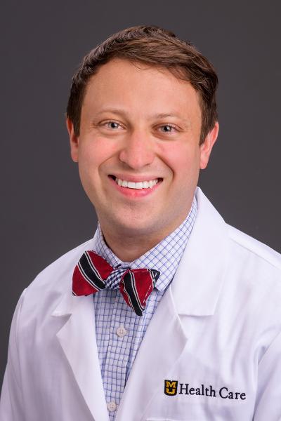 Thomas Andrews, MD headshot