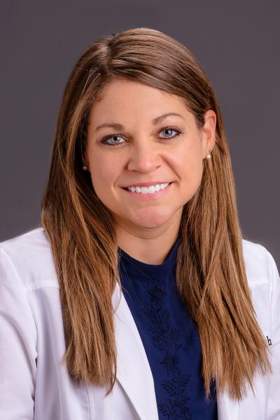 Marcia Mains, MD headshot