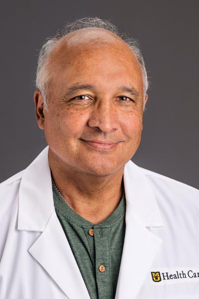 Mark Rosales, DO headshot
