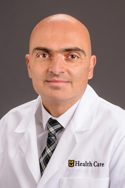 Radwan Khozouz, MD headshot