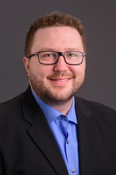 Angus Acton, MD headshot