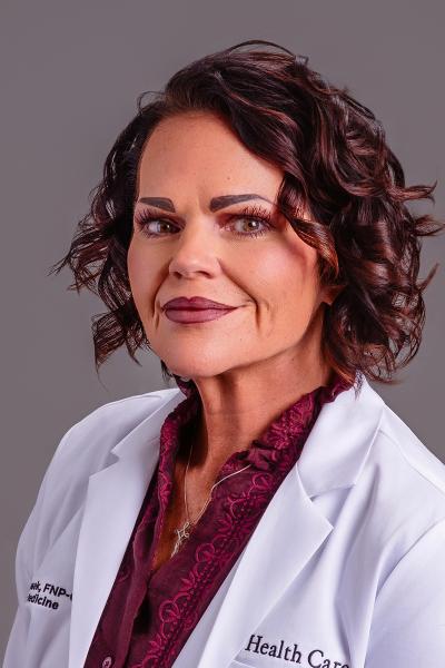 Susan Lipasek, FNP headshot
