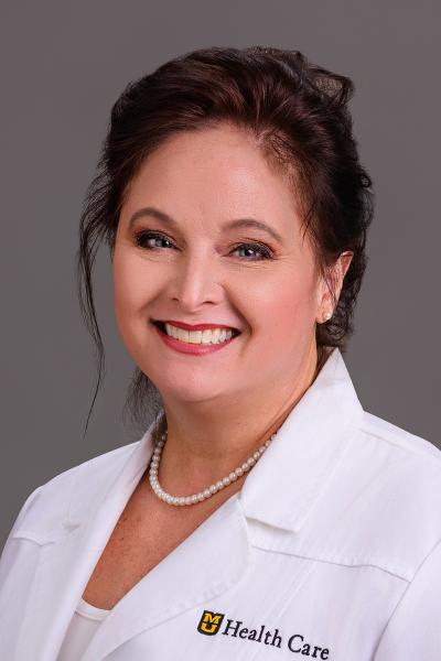 Tracy Crnic, MD headshot