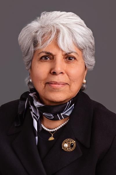 Zahra Dashtaki, LPC headshot