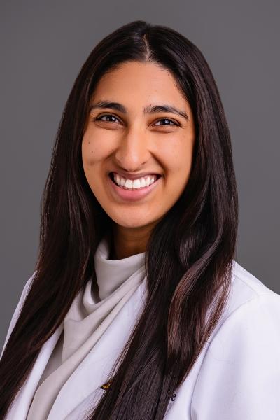 Aliya MacDonald, MD headshot
