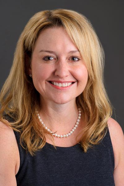 Amanda Allmon, MD headshot