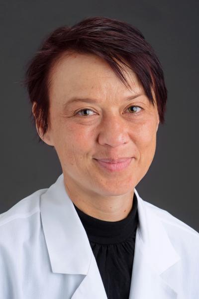 Cristina Danila, MD headshot