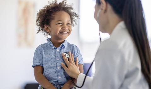 Dooctor with child patient