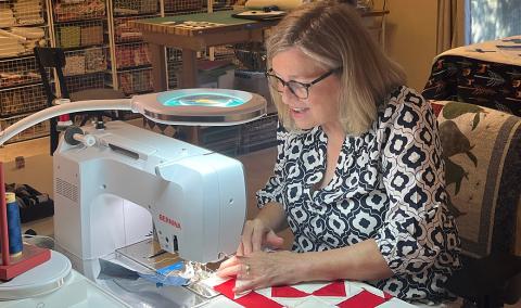 Mette Brown making a quilt