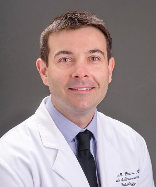 Ryan Davis, MD headshot