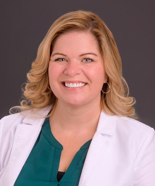 Shannon Green, FNP headshot