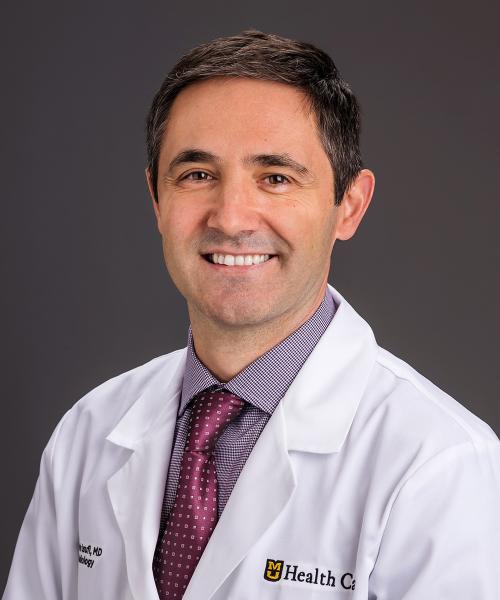 Edvin Isufi, MD headshot