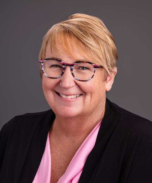 Renae Belt, LCSW headshot