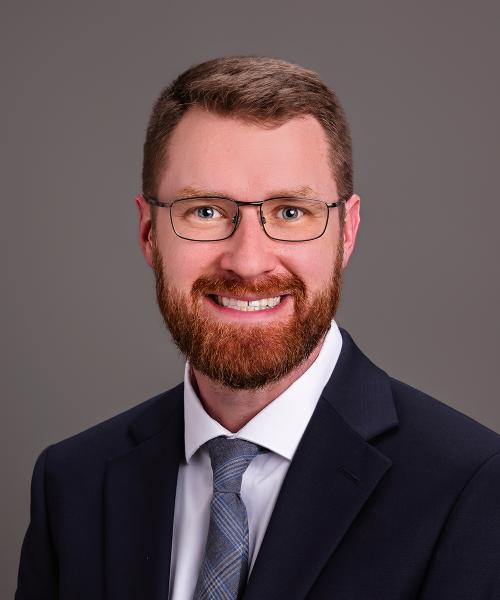 Sean Simons, PSY headshot
