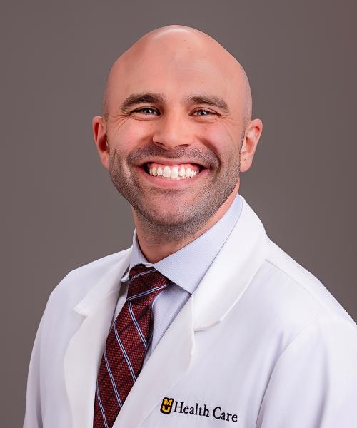 Aaron Warning, MD headshot