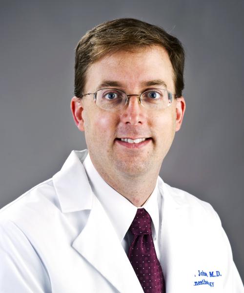 Quinn Johnson, MD headshot