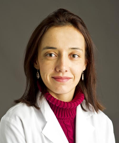 Camila Manrique, MD headshot