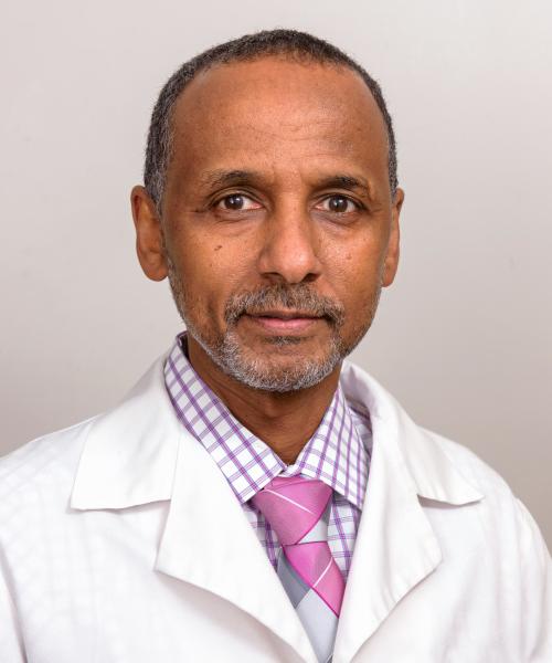 Jama Mohmoud, MD headshot