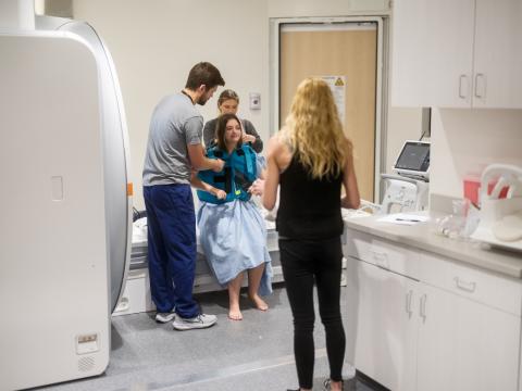 Changing Cystic Fibrosis Care, One Less Cough at a Time: Hannah’s Story Changing Cystic Fibrosis Care, One Less Cough at a Time: Hannah’s Story